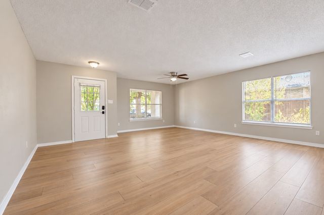 2813 Custer Drive, Corinth, TX 76210