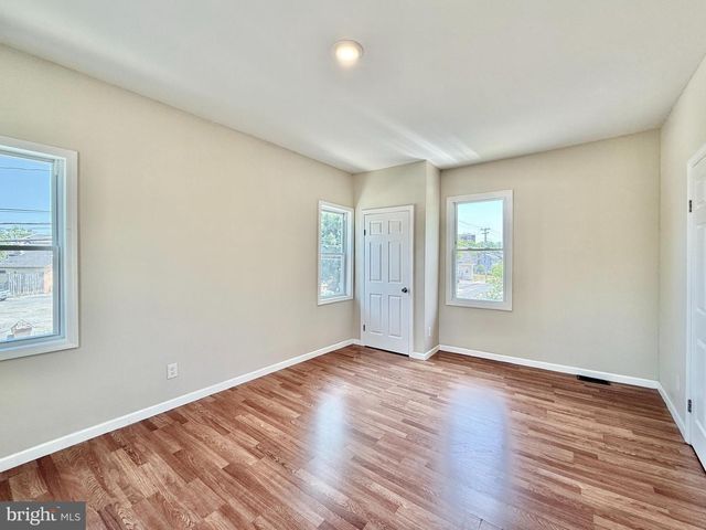 343 BLUE BELL RD, Williamstown, NJ 08094
