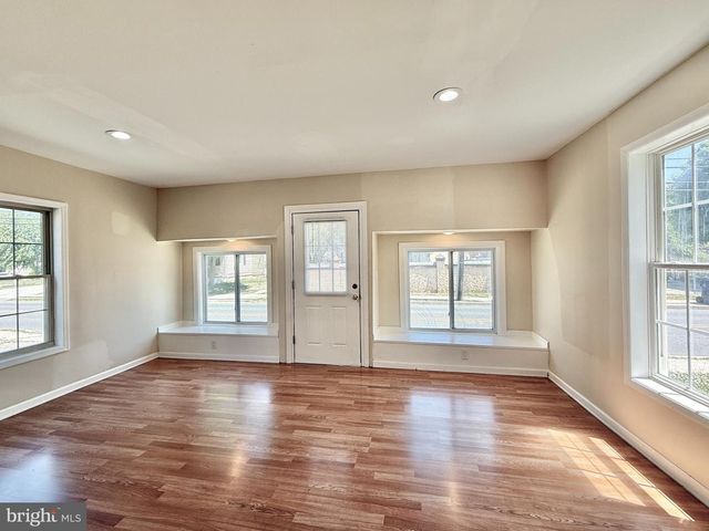 343 BLUE BELL RD, Williamstown, NJ 08094