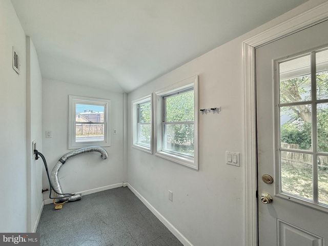 343 BLUE BELL RD, Williamstown, NJ 08094