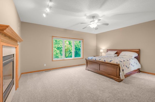 15004 Cherokee Drive N, Rogers, MN 55374