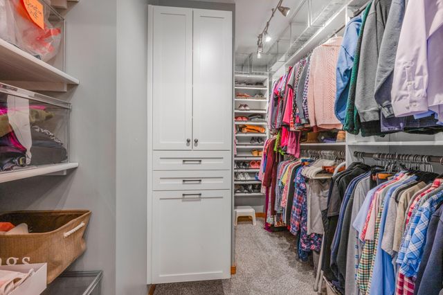 15004 Cherokee Drive N, Rogers, MN 55374