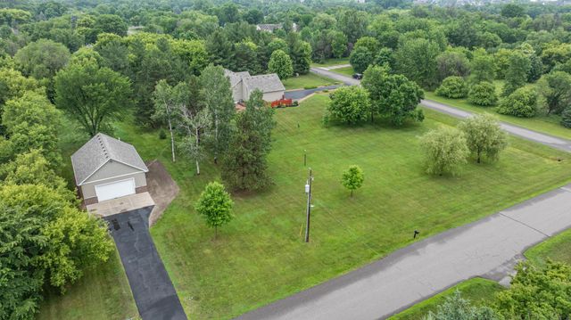 15004 Cherokee Drive N, Rogers, MN 55374