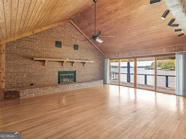 210 Roberts Point Road, Jackson, GA 30233