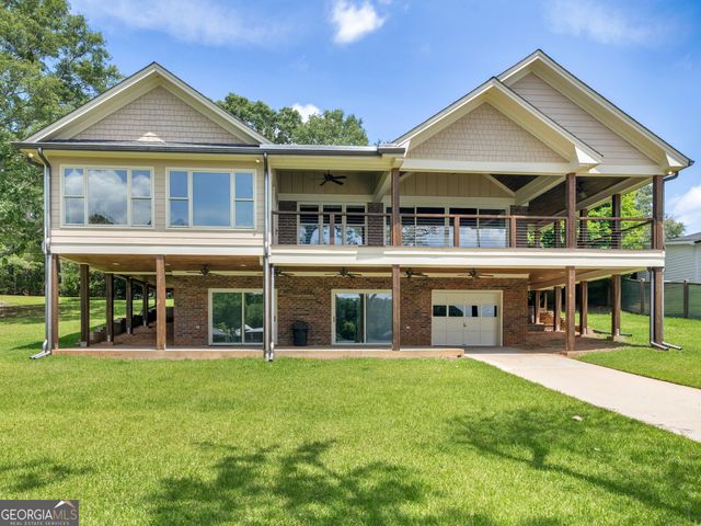 210 Roberts Point Road, Jackson, GA 30233