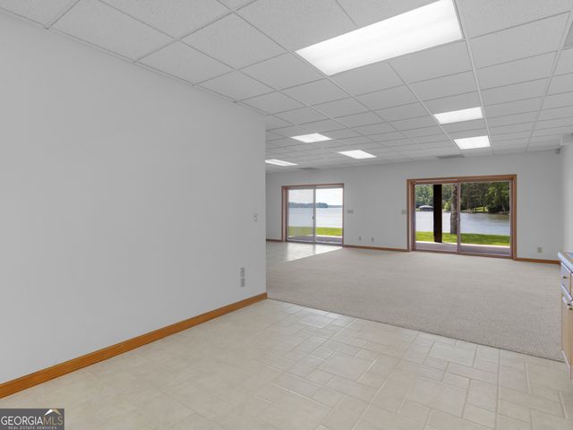 210 Roberts Point Road, Jackson, GA 30233