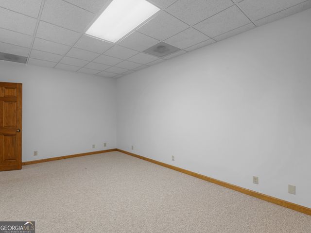 210 Roberts Point Road, Jackson, GA 30233
