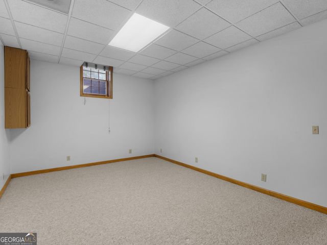 210 Roberts Point Road, Jackson, GA 30233