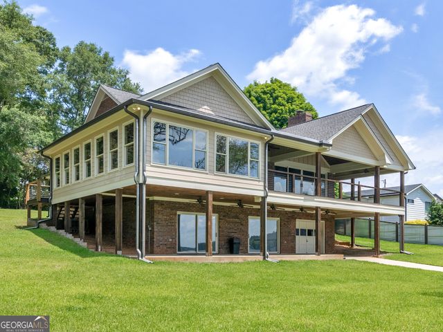 210 Roberts Point Road, Jackson, GA 30233