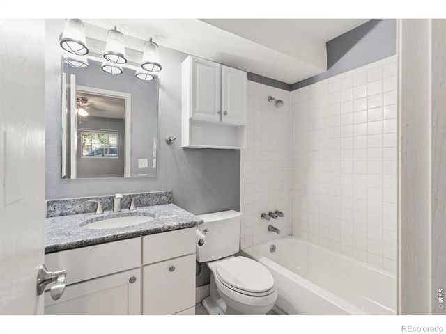 720 City Park Avenue 214, Fort Collins, CO 80521