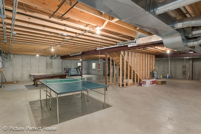 3571 SCOTTSDALE Circle, Naperville, IL 60564