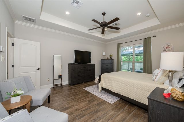3417 Dovecote Way, Bryan, TX 77808
