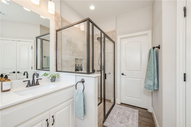 3417 Dovecote Way, Bryan, TX 77808