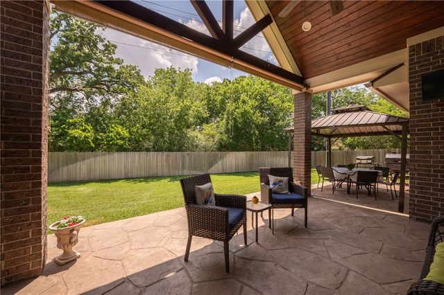 3417 Dovecote Way, Bryan, TX 77808