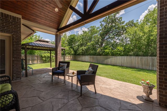 3417 Dovecote Way, Bryan, TX 77808