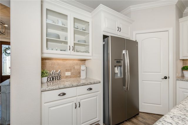 3417 Dovecote Way, Bryan, TX 77808
