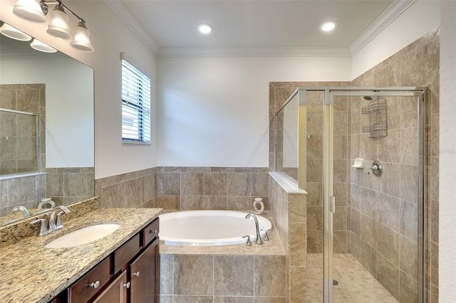 10016 CARNOUSTIE PLACE, Bradenton, FL 34211