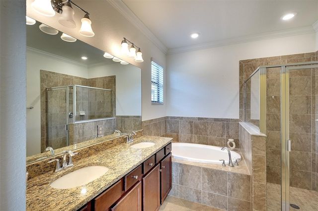 10016 CARNOUSTIE PLACE, Bradenton, FL 34211