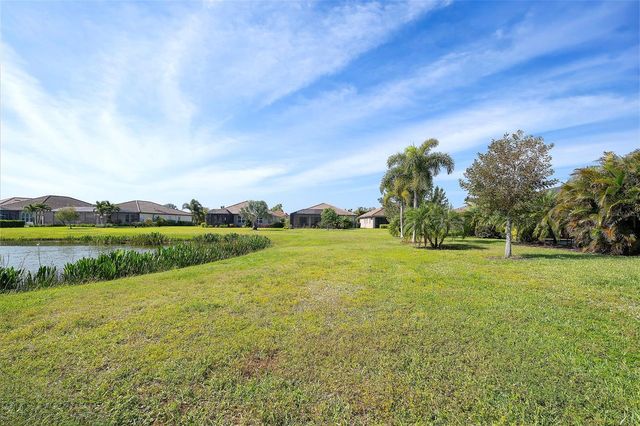 10016 CARNOUSTIE PLACE, Bradenton, FL 34211