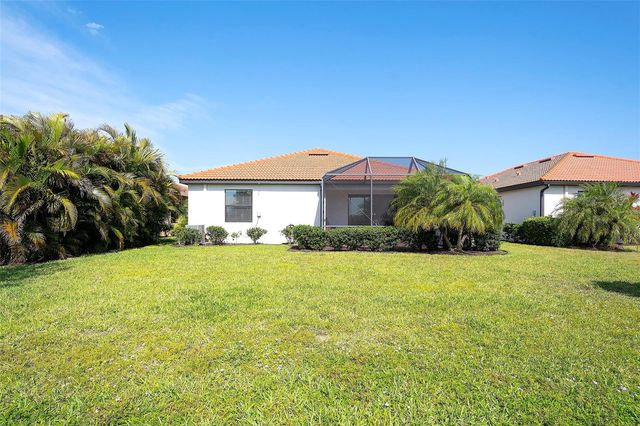 10016 CARNOUSTIE PLACE, Bradenton, FL 34211