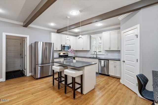 405 Jewell Drive, Chapel Hill, NC 27516