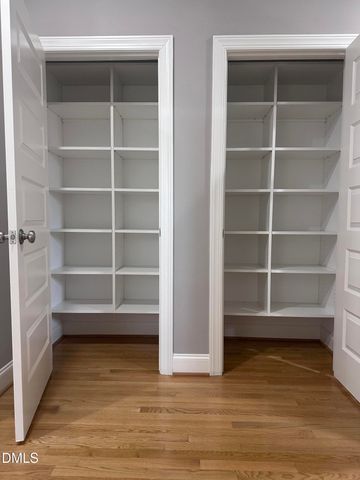 405 Jewell Drive, Chapel Hill, NC 27516