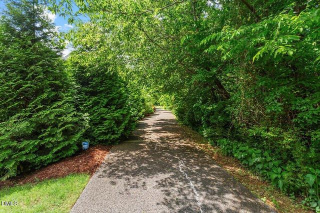 405 Jewell Drive, Chapel Hill, NC 27516