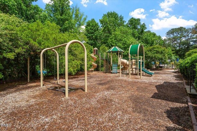 405 Jewell Drive, Chapel Hill, NC 27516