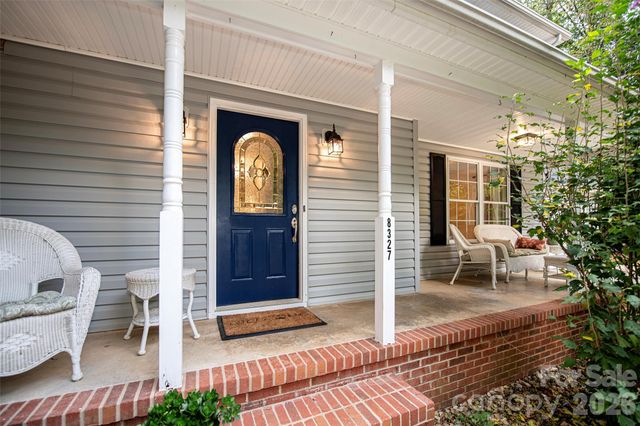 8327 Loma Linda Lane, Waxhaw, NC 28173
