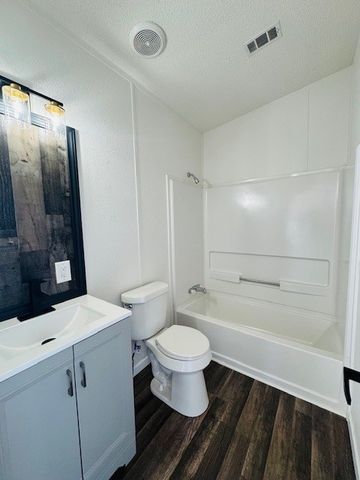 8391 Alice Circle, Quinlan, TX 75474