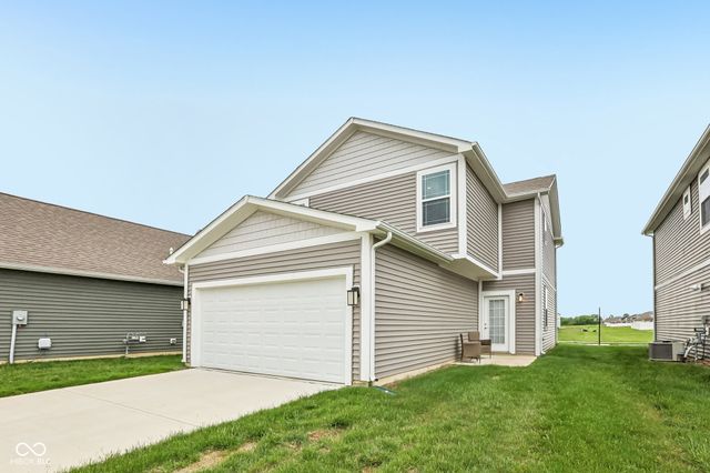 2739 Maricopa Boulevard, Whitestown, IN 46075