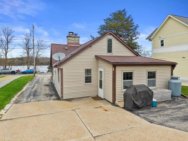 N95W26705 County Road Q, Colgate, WI 53017