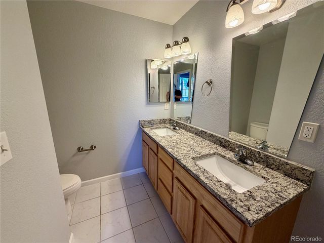 3841 Grove Street, Denver, CO 80211