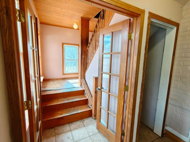 3839 Roche Street, Hobart, IN 46342