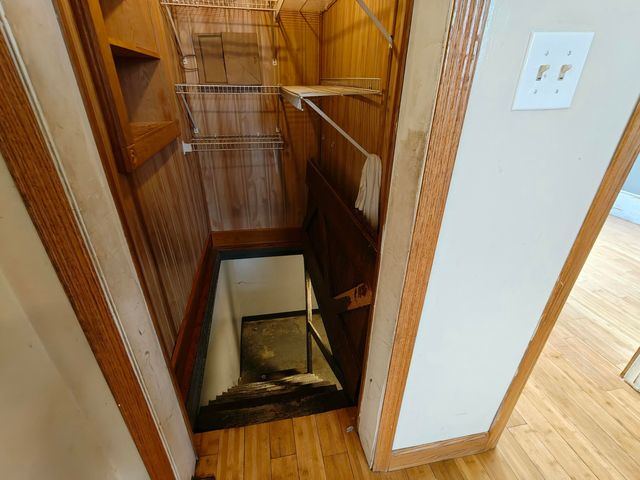 3839 Roche Street, Hobart, IN 46342