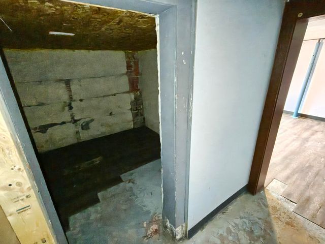 3839 Roche Street, Hobart, IN 46342