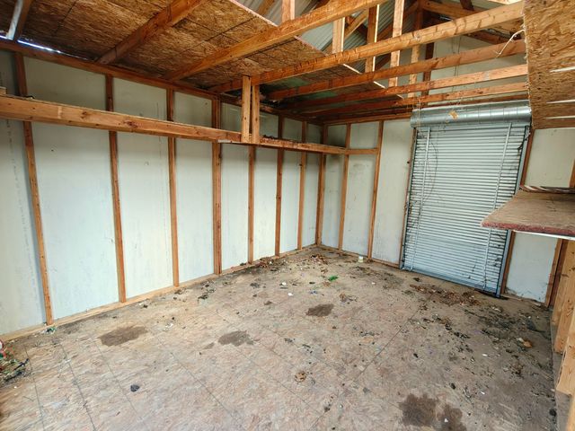 3839 Roche Street, Hobart, IN 46342