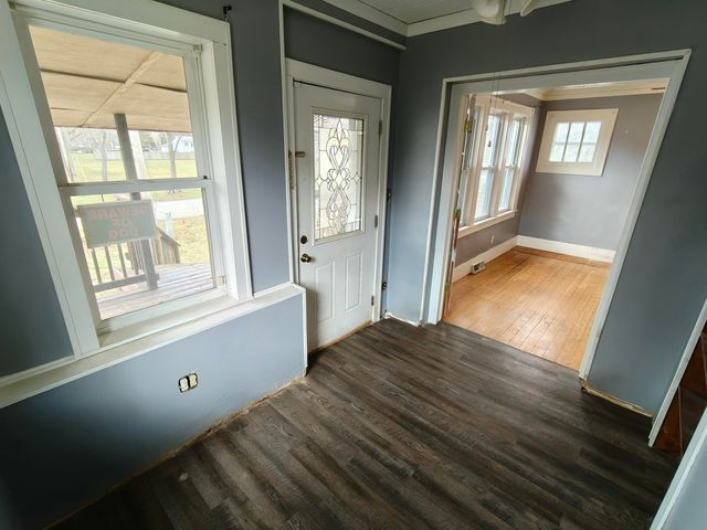 3839 Roche Street, Hobart, IN 46342