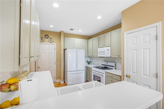 3202 Evelyn Street, Tucker, GA 30084
