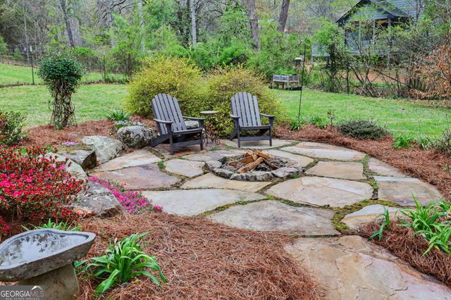 18 Saga Mountain Road, Tiger, GA 30576