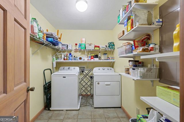 18 Saga Mountain Road, Tiger, GA 30576