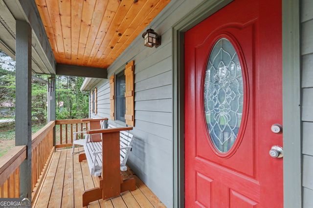 18 Saga Mountain Road, Tiger, GA 30576