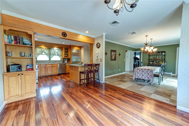 114 Randall Road, Shoreham, NY 11786
