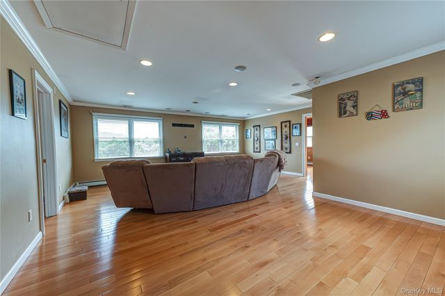 114 Randall Road, Shoreham, NY 11786
