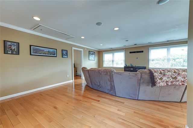 114 Randall Road, Shoreham, NY 11786