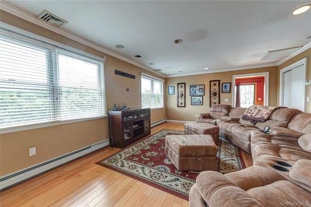 114 Randall Road, Shoreham, NY 11786
