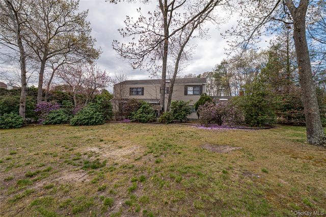 114 Randall Road, Shoreham, NY 11786