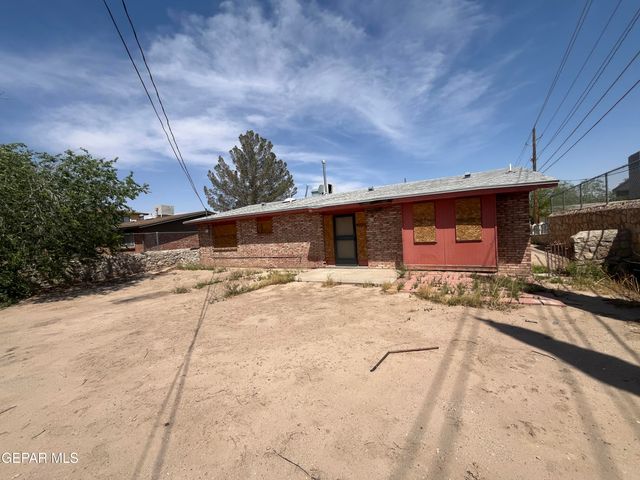 221 MARAVILLA Drive, El Paso, TX 79907