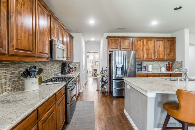 2816 Torreya Drive, Mckinney, TX 75071