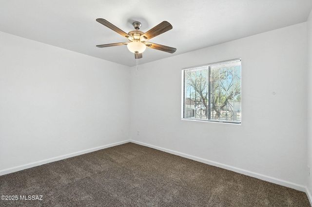 2860 W Calle Del Huerto, Tucson, AZ 85741